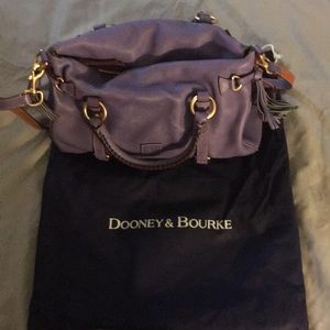 Dooney & Bourke